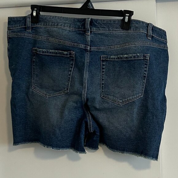 Lane Bryant Cut-off Jean Shorts, Sz 20, NWWOT - Picture 2 of 3